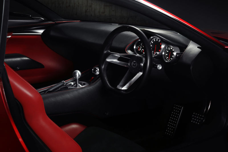 Салон Mazda RX-Vision.jpg