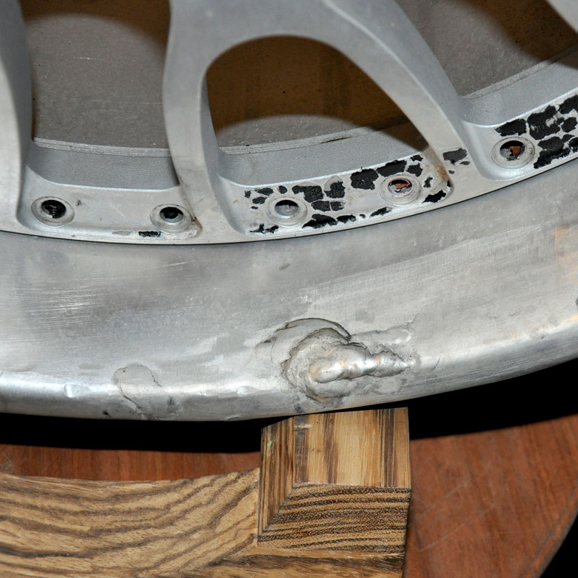 Царапины на диске перед ремонтом