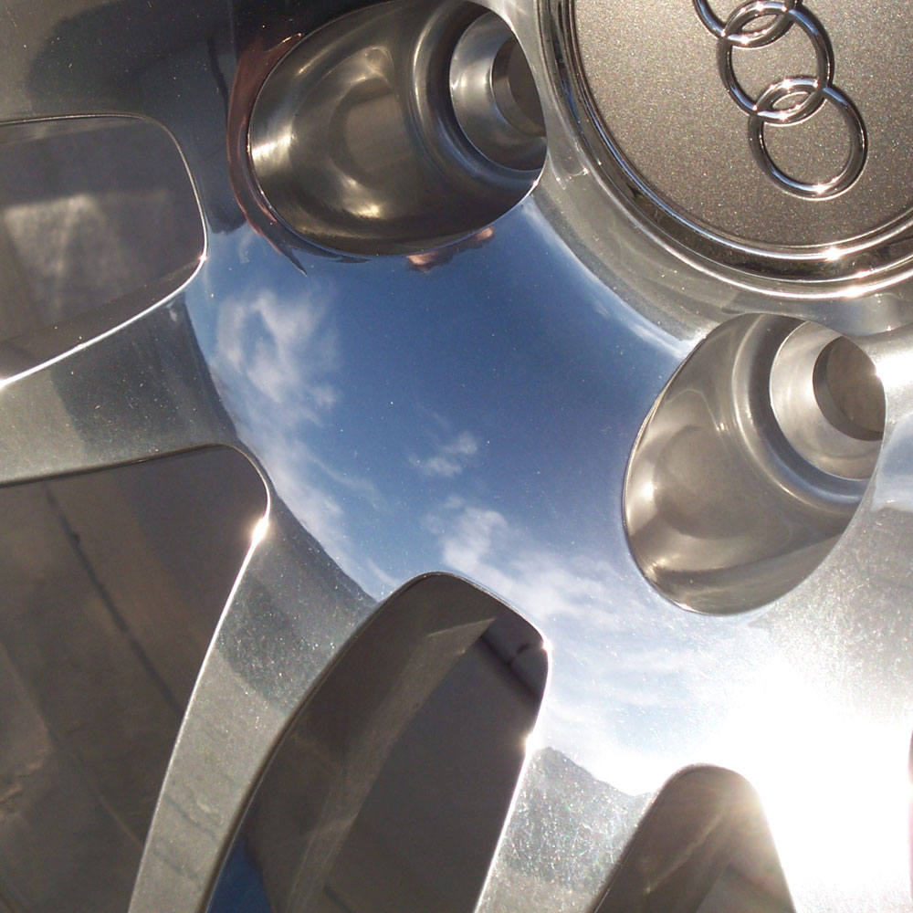 Зеркальная полировка литого диска для Audi