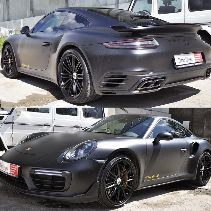 Porsche 911 с покрашенными в чёрный дисками