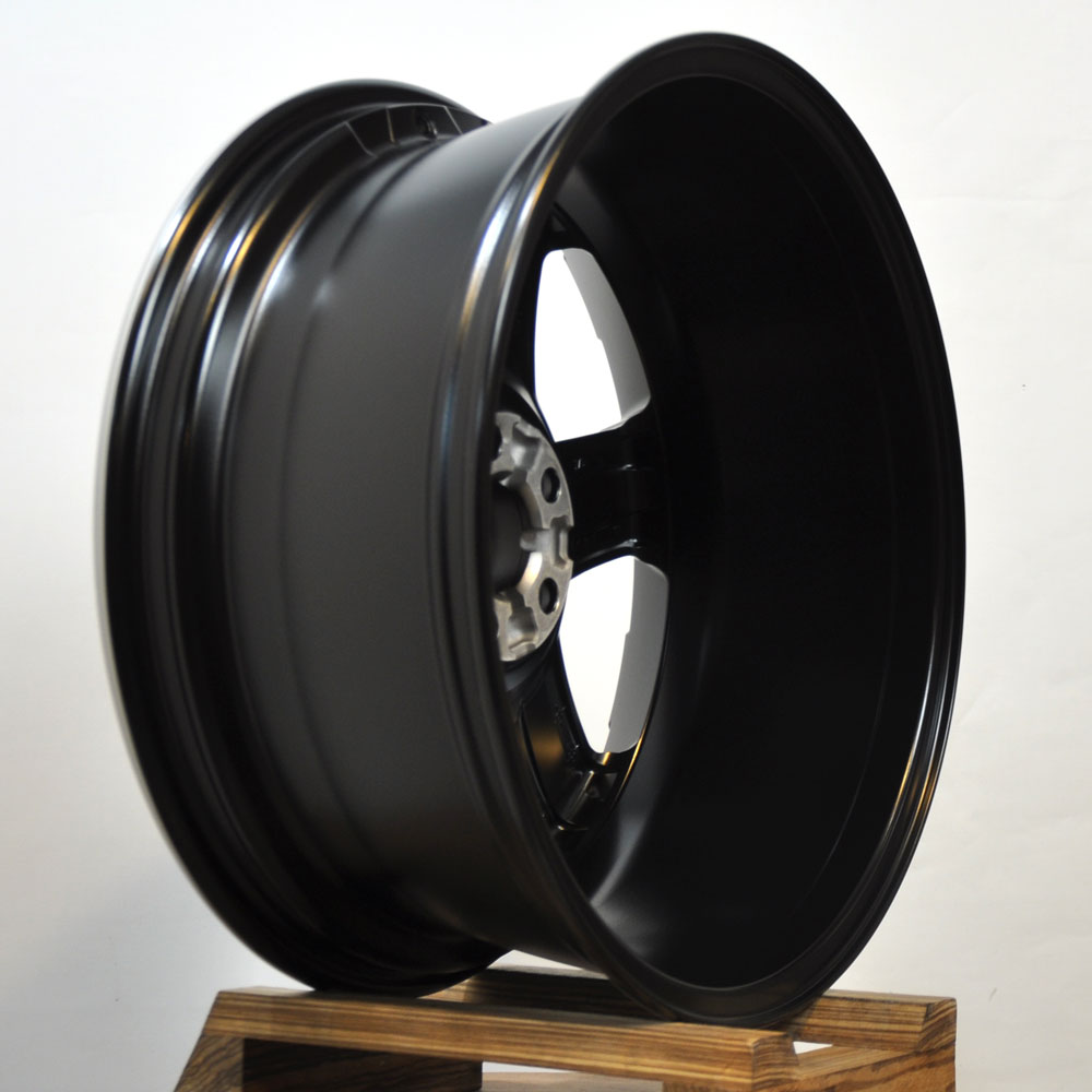 Покраска в 2 цвета дисков R19 от Range Rover Evoque