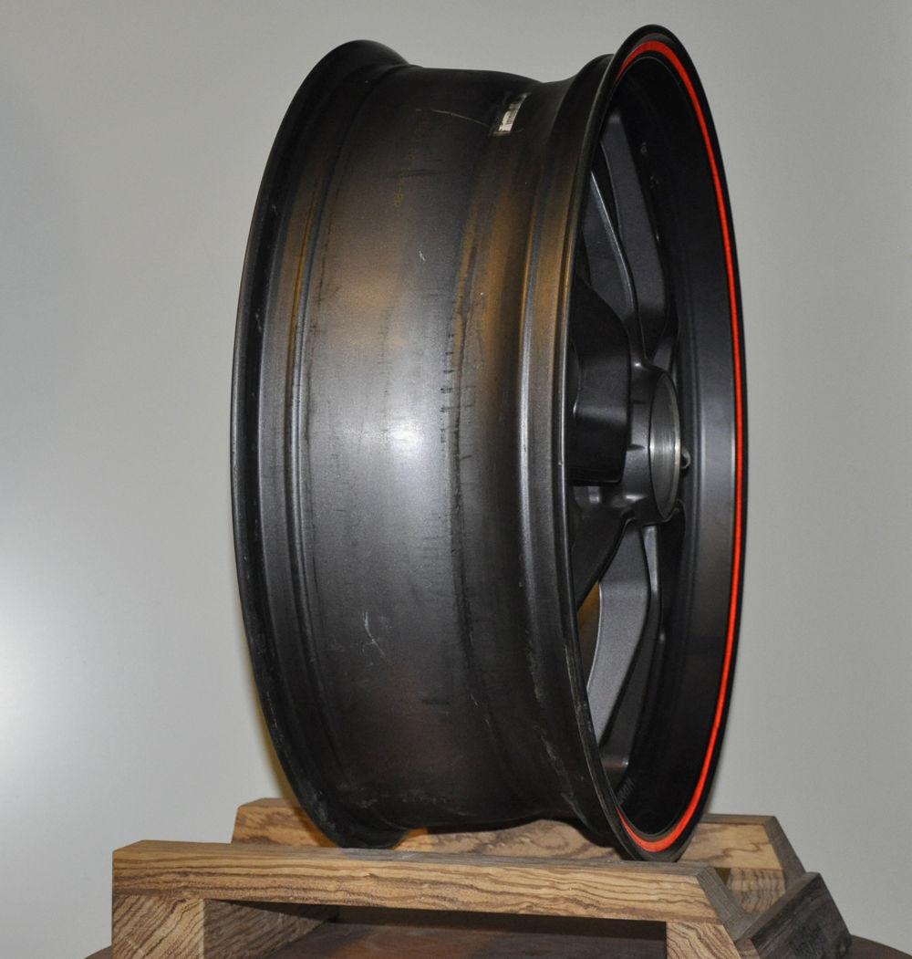 Порошковая покраска мото-дисков в RAL 6018 и RAL 3020