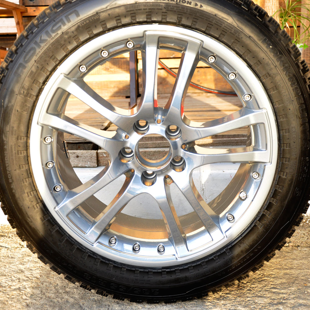 Покраска дисков для Mercedes в цвет хром.