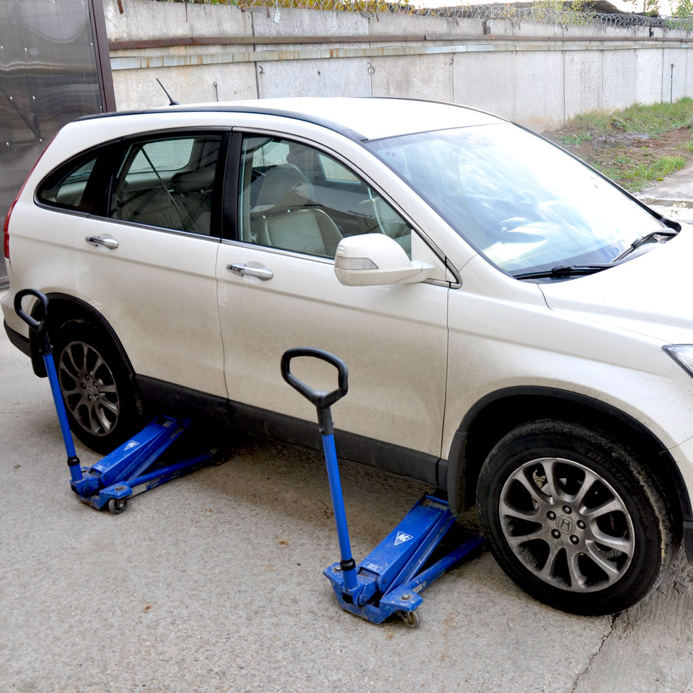 Покраска дисков для Honda CRV в красный RAL3020