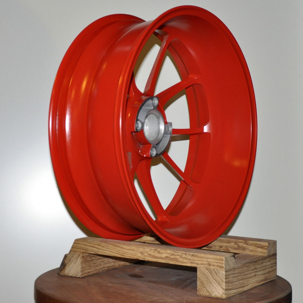 Порошковая покраска мото-дисков в RAL 6018 и RAL 3020