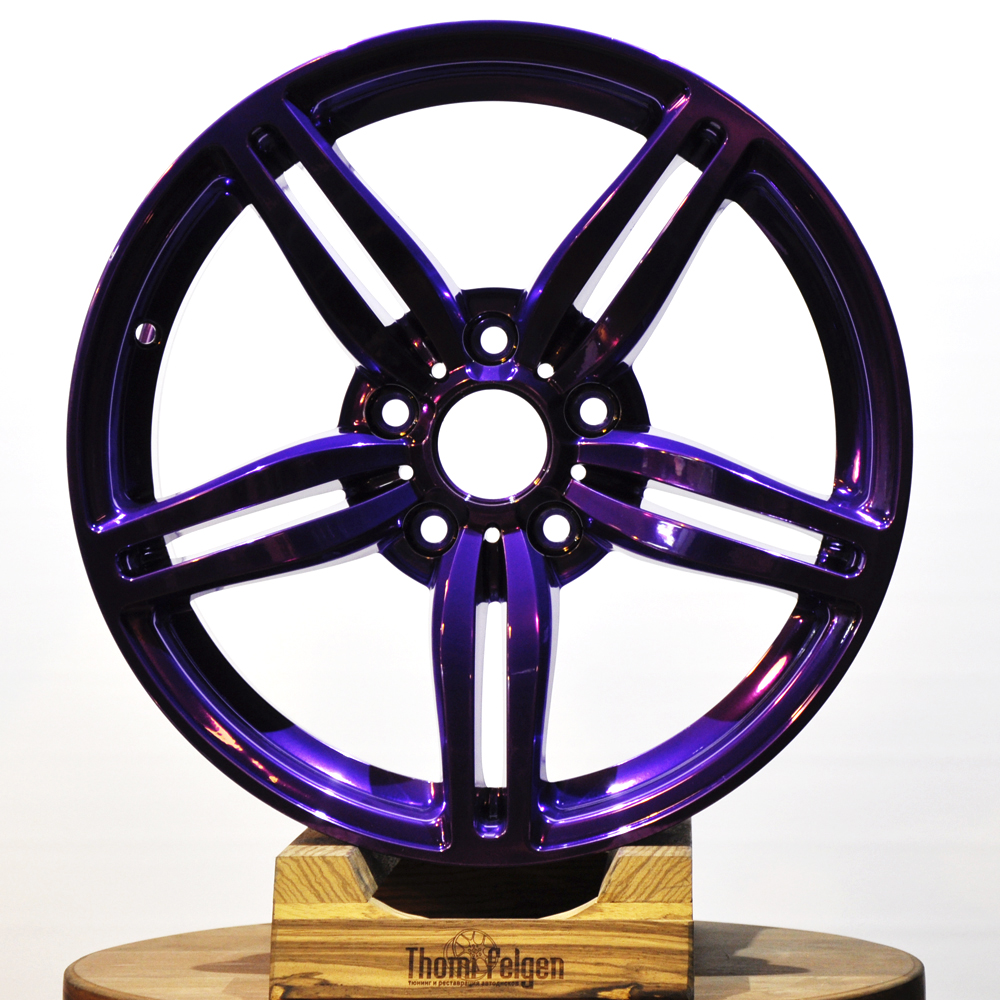 Образцы зеркально-полированных дисков, покрытых цветным лаком "Candy"