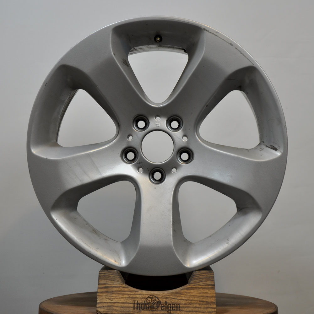 Покраска порошковая дисков от BMW X5 в серебристый металлик