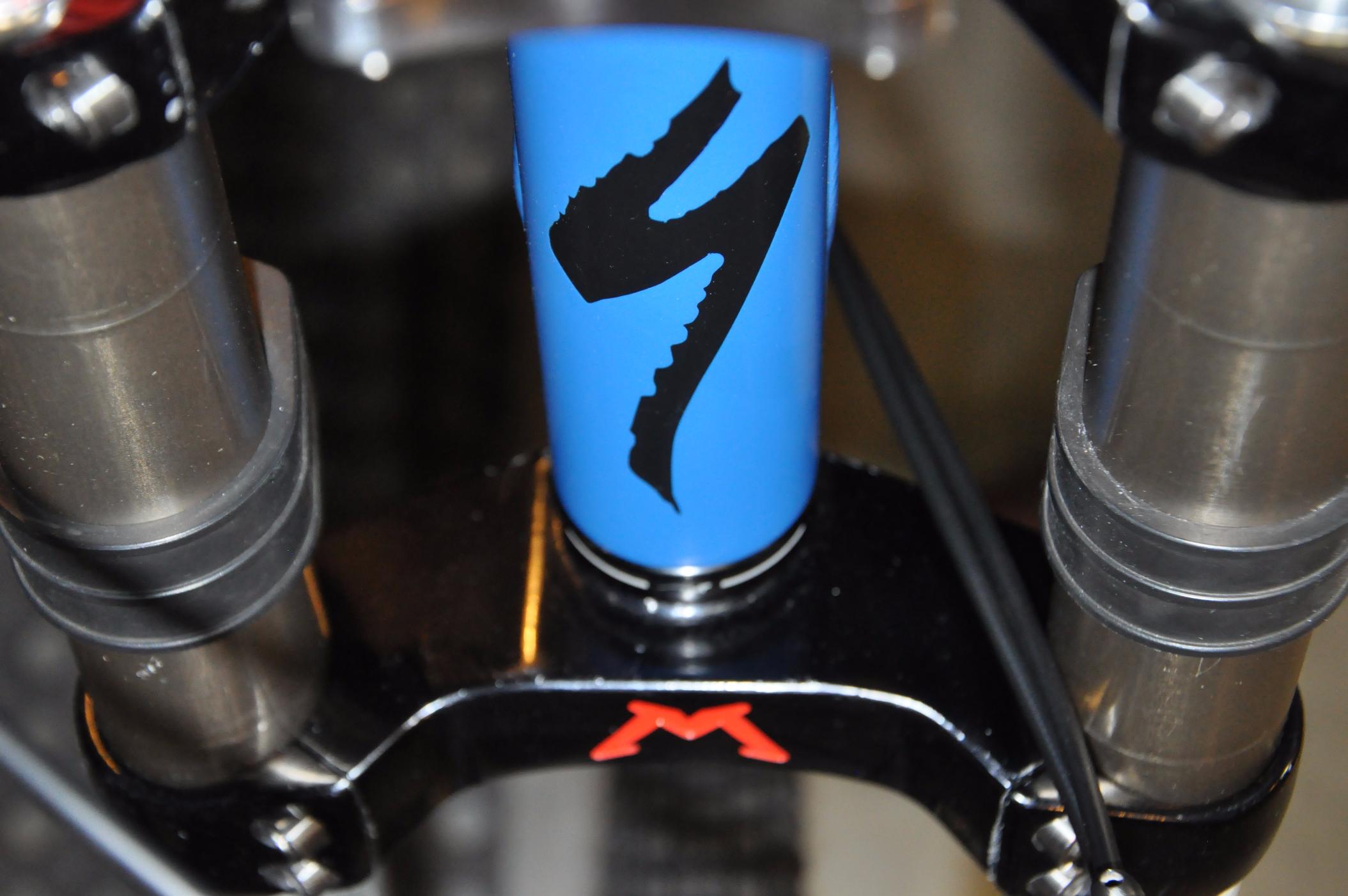 Велосипедная рама Specialized BigHit в 2 цвета порошком