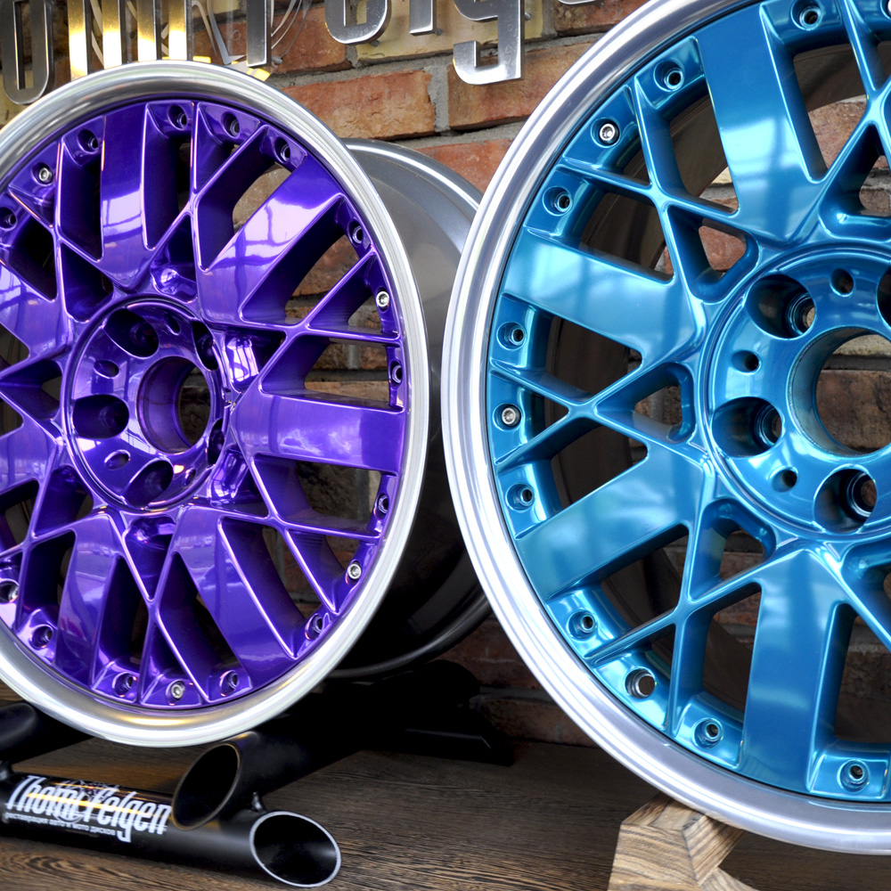 Образцы зеркально-полированных дисков, покрытых цветным лаком "Candy"