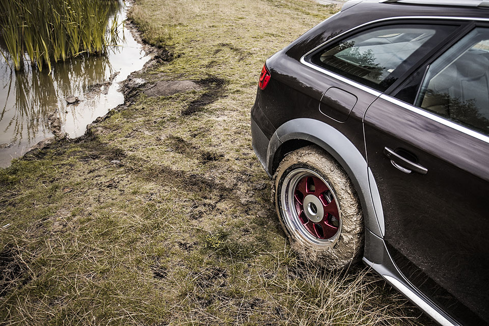 Audi Thomi Felgen фотосессия грязь).jpg