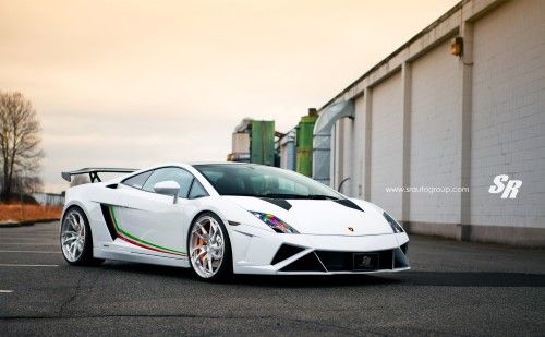 Белый Lamborghini Gallardo 2014 LP560-4 на дисках PUR по мотивам концепта Lamborghini Egoista