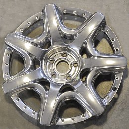 Зеркальная полировка центральной части дисков Bentley