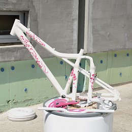 Покраска велосипеда в 2 цвета