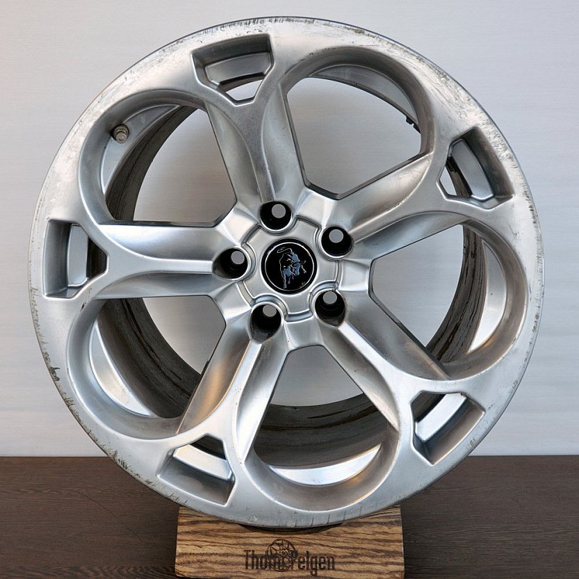 Покраска дисков Lamborghini в серый металлик