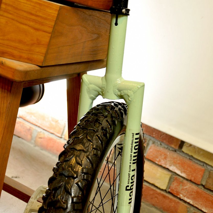 Покраска одноколесного велосипеда