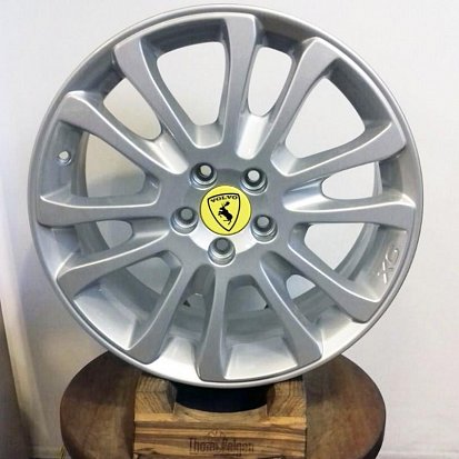 Изготовление и покраска колпачков для дисков Volvo R18