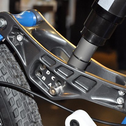 Велосипедная рама Specialized BigHit в 2 цвета порошком