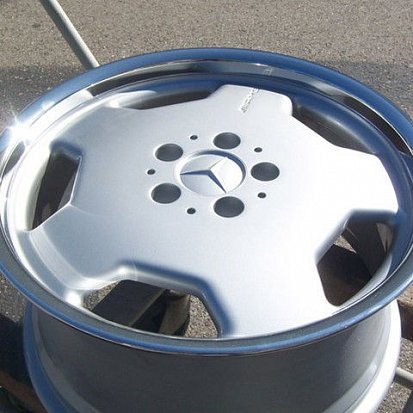 Зеркальная полировка борта литого диска для Mercedes