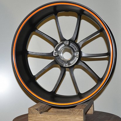 Порошковая покраска мото-дисков в RAL 6018 и RAL 3020