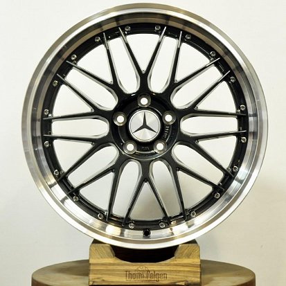 Изготовление колпачков и нанесение логотипа Mercedes