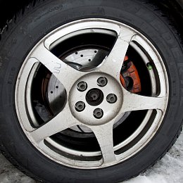 Покраска в 2 цвета дисков Toyota Celica