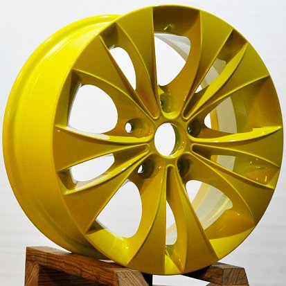 Образцы различных вариантов покраски дисков SKAD Arktur R15