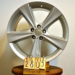 Покраска дисков BMW R21 в серебристый металлик.