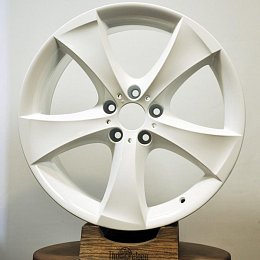 Покраска дисков BMW R20 в белый глянец