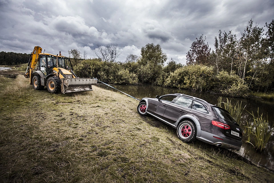 Audi Thomi Felgen фотосессия трактор.jpg