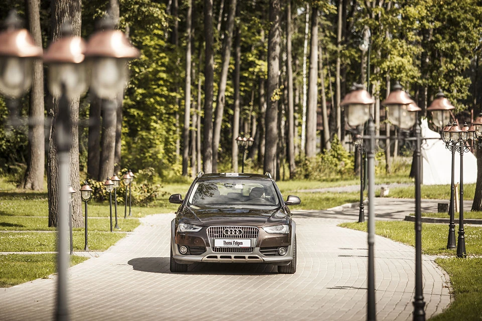 Фотосет Audi A4 Allroad Thomi Felgen часть вторая Фонари Фонари
