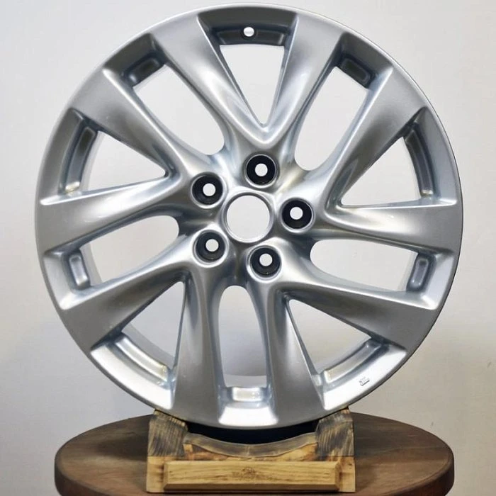 Покраска дисков Nissan R18 от Infiniti JX35 в заводской глянец