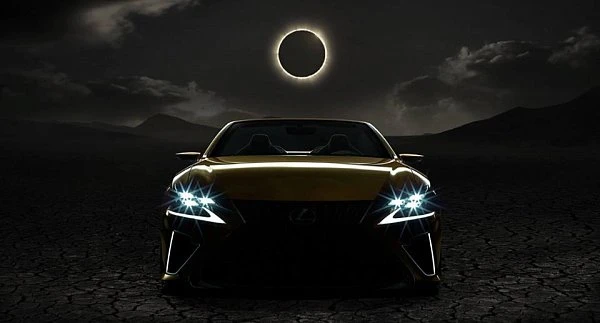 Лучшие фотографии солнечного затмения 2015 от автопроизводителей Лучшие фотографии солнечного затмения 2015 от автопроизводителей