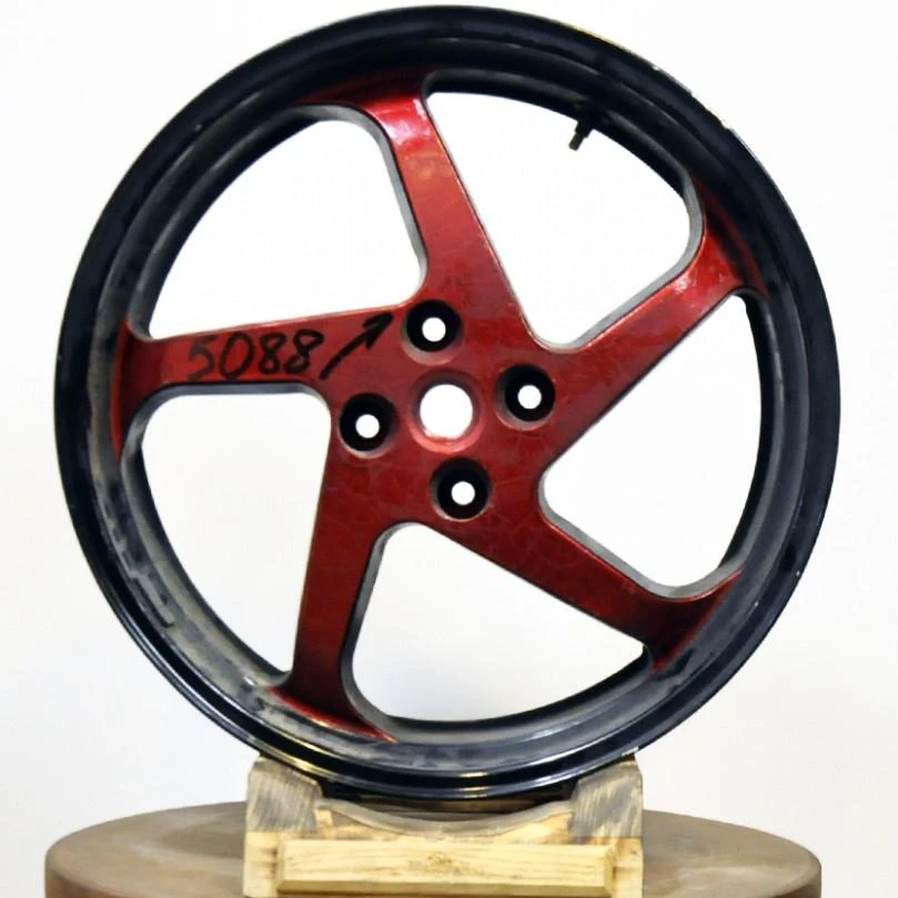 Покраска диска Honda R17 в чёрный и красный