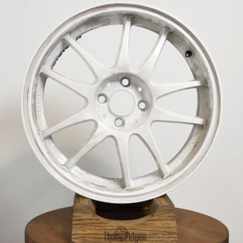 Порошковая покраска дисков Sakura Wheels R17 от Hyundai Solaris в фиолетовый candy
