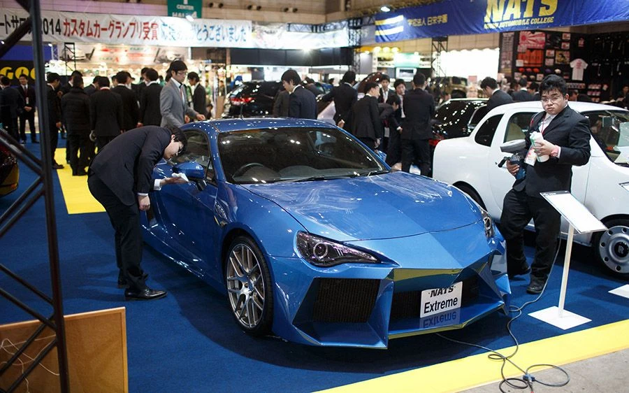 Toyota 86 с бампером от Lamborghini 6.jpg