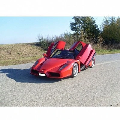 Ferrari уходит с молотка Ferrari уходит с молотка