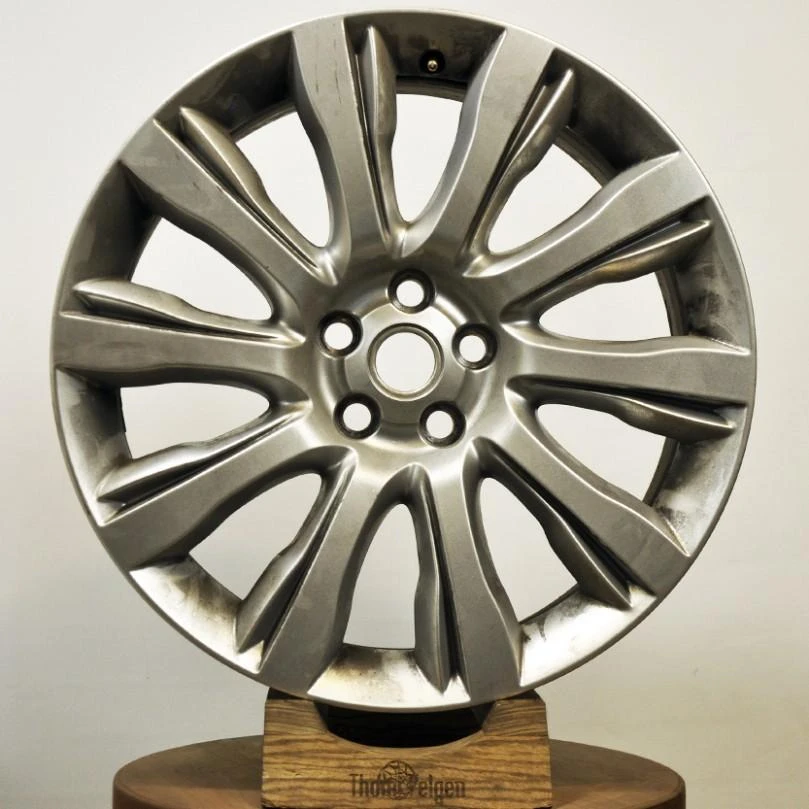 Покраска дисков Range Rover R21 в RAL 1035
